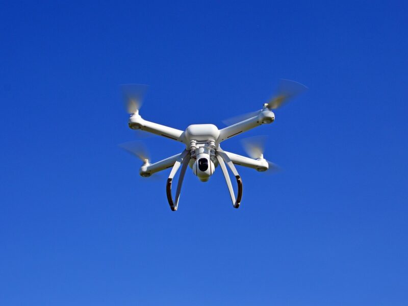 Drone pour enfant : âge minimal et sécurité par tranche d’âge