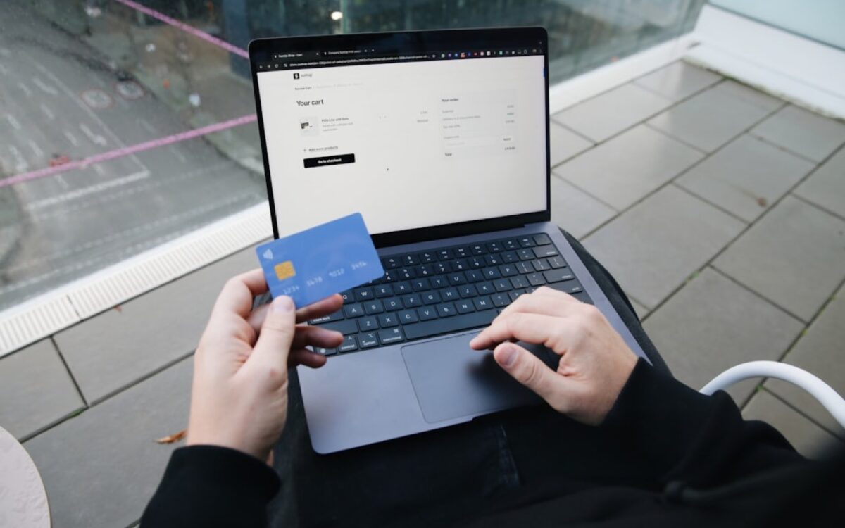 Devis de boutique en ligne : six lignes à exiger pour la création de site e-commerce à La Réunion