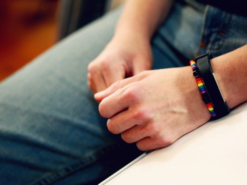 Fitbit Edge : un bracelet connecté qui pourrait vous coûter cher